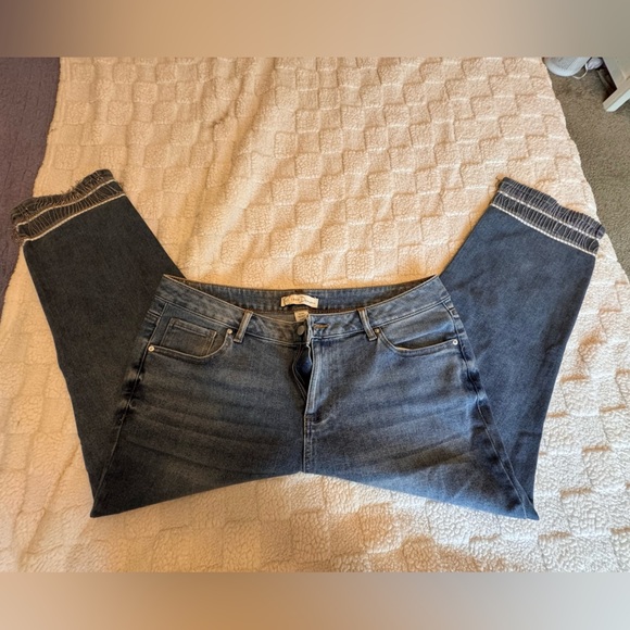 Blue Denim Jeans - Picture 2 of 3